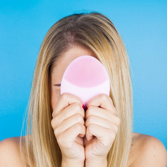 How To Use The Foreo Luna
