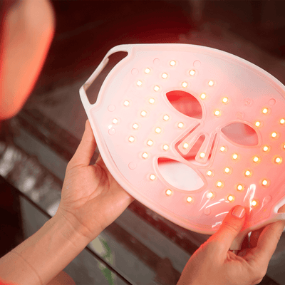 CurrentBody Skin LED Ljusterapi Mask & ZIIP Nanocurrent Apparat (Värd 8,448.00 kr)